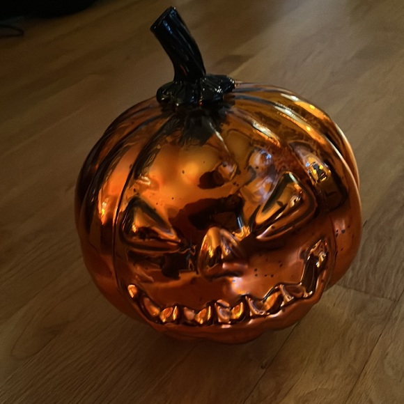 Jack-o-lantern 8” Glass Pumpkin Nantucket Dist. Christmas Tree Shop NEW - Picture 2 of 3